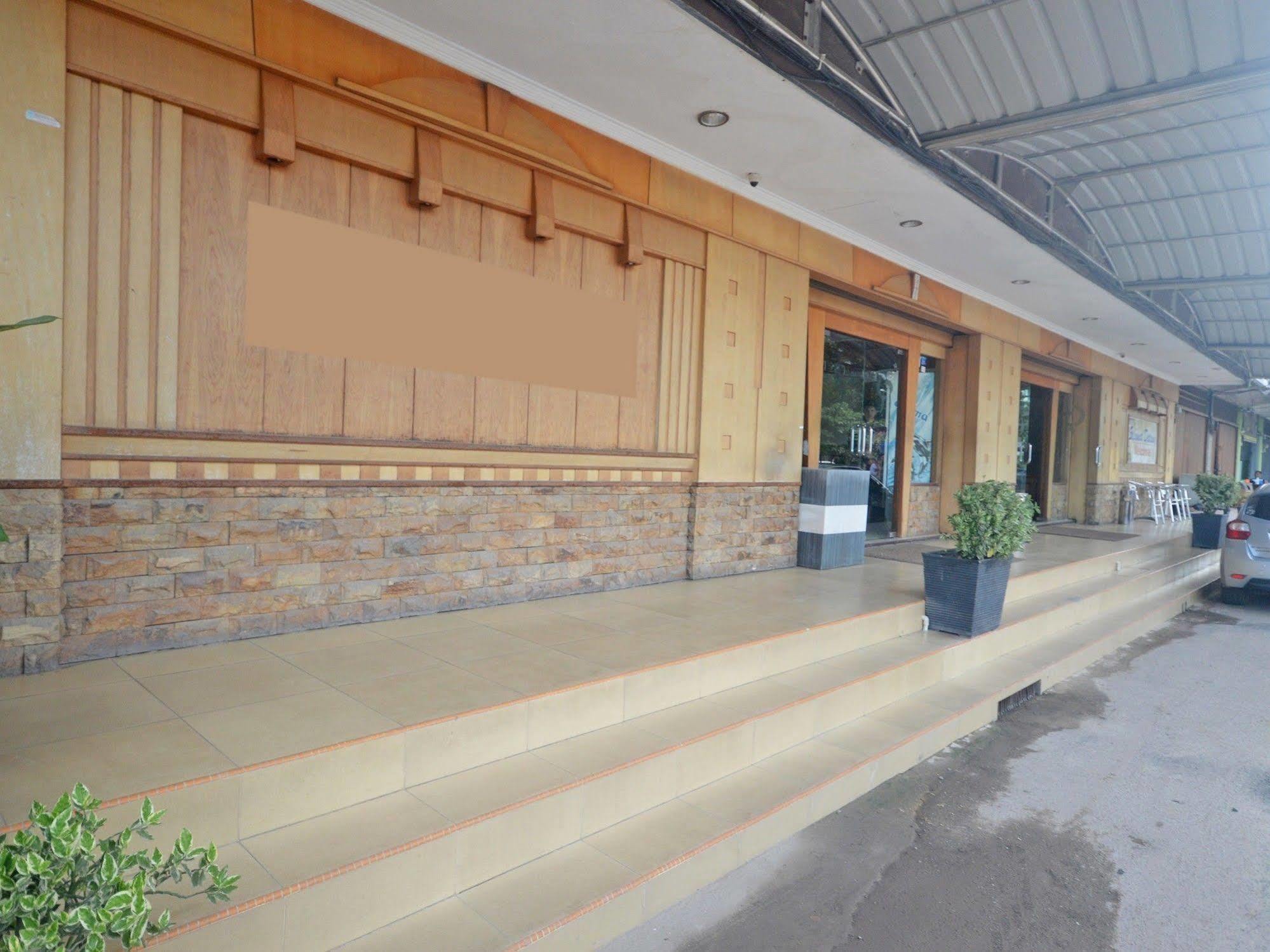 Nida Rooms Nagoya Business Center Batam Extérieur photo