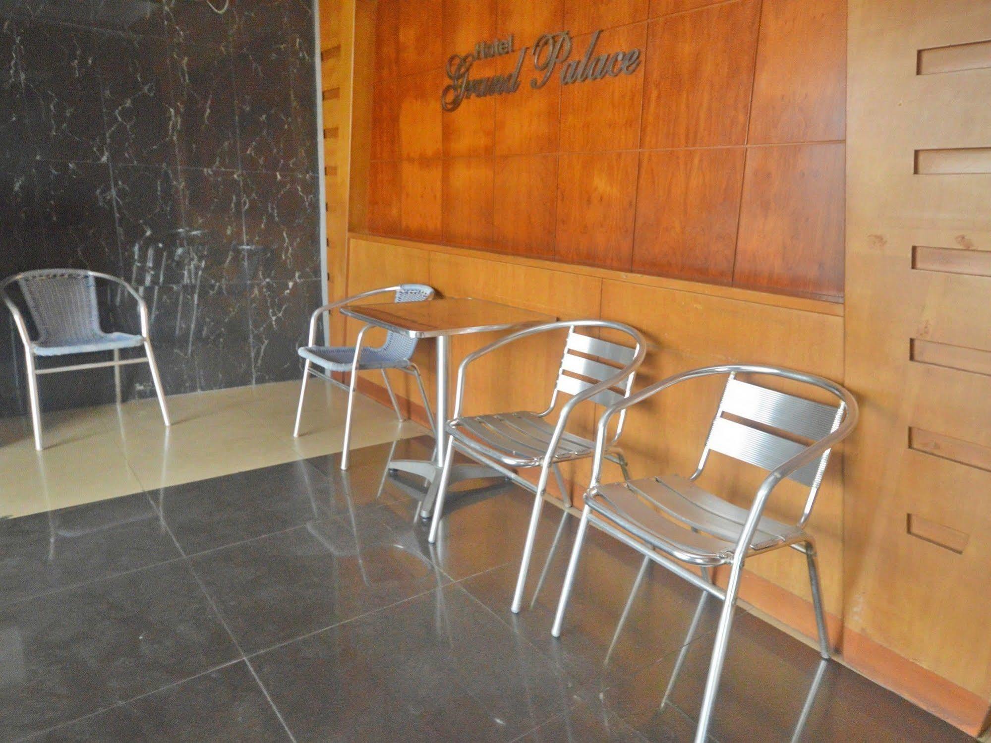 Nida Rooms Nagoya Business Center Batam Extérieur photo